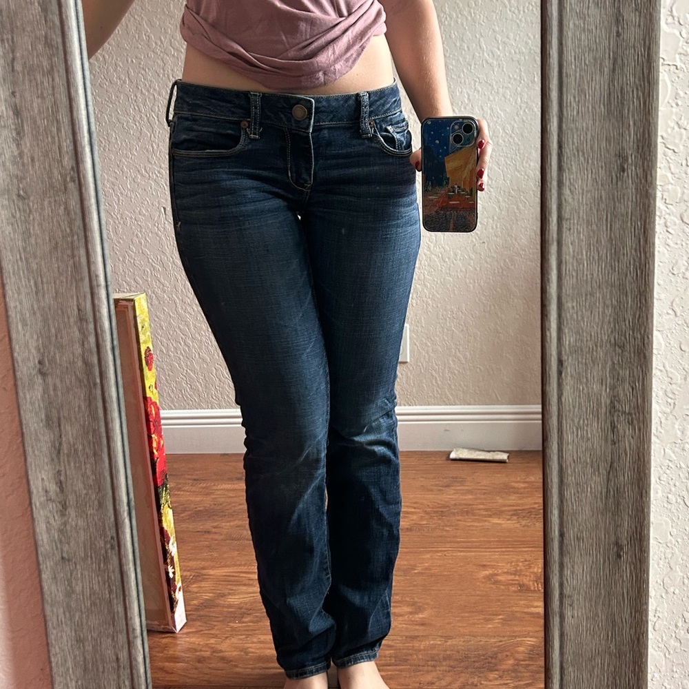 Low rise vintage blue jeans